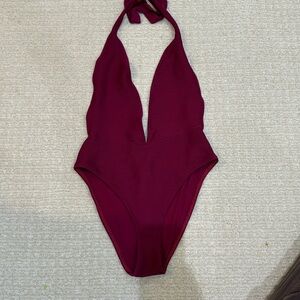 Fushia Ribbed plunge top